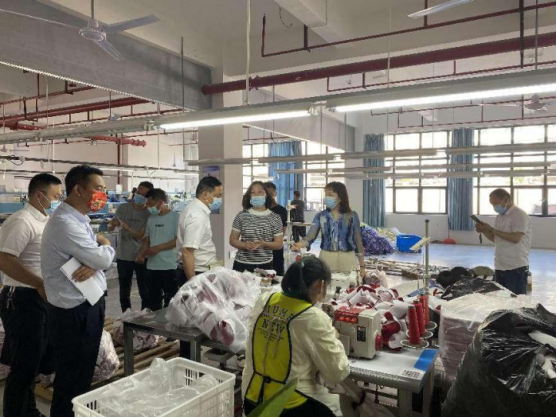 党建引领 纾困解难｜邵阳县委常委、组织部长深入重点企业一线