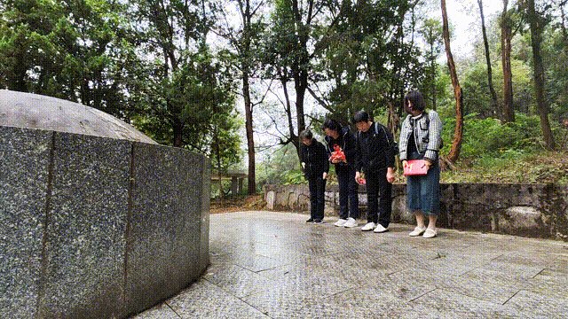 长眠邵阳74年，这位辽宁籍烈士终于等来了亲人！
