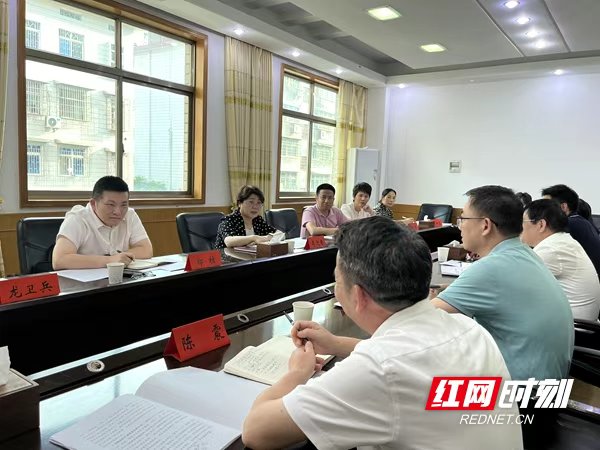 周迎春率队在市区开展家庭教育促进“一法一条例”执法检查 推动法律法规和政策措施落