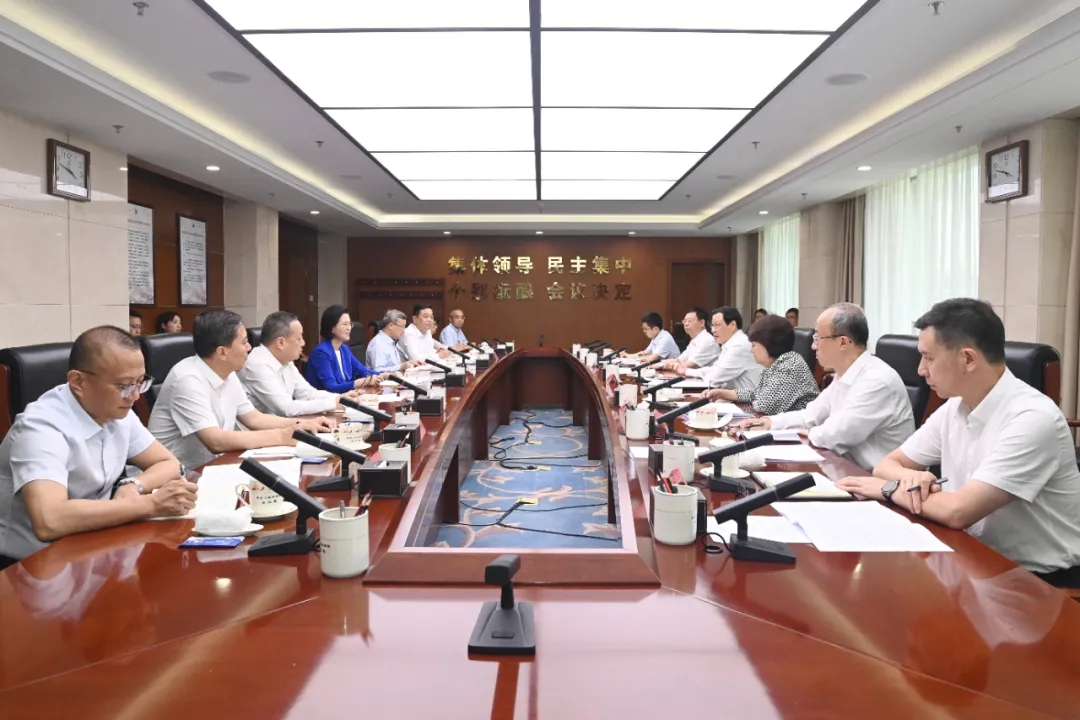 最高检、全国工商联共商加强民营经济法治保障