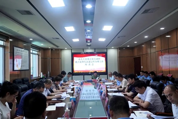 周迎春在市区调研督办重点处理代表建议