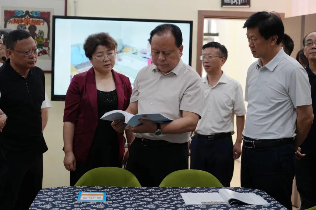 周农赴邵阳参加省人大代表小组主题活动