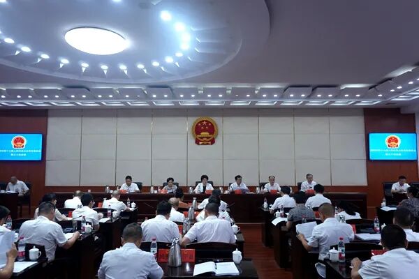邵阳市十七届人大常委会举行第三十次会议