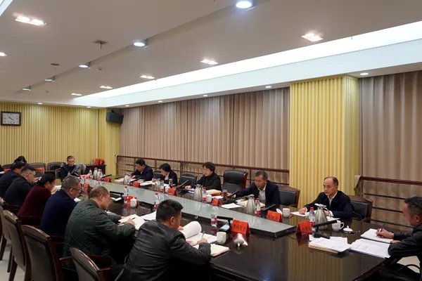 邵阳市人大常委会党组、机关党组理论学习中心组（扩大）举行第十二次集体学习