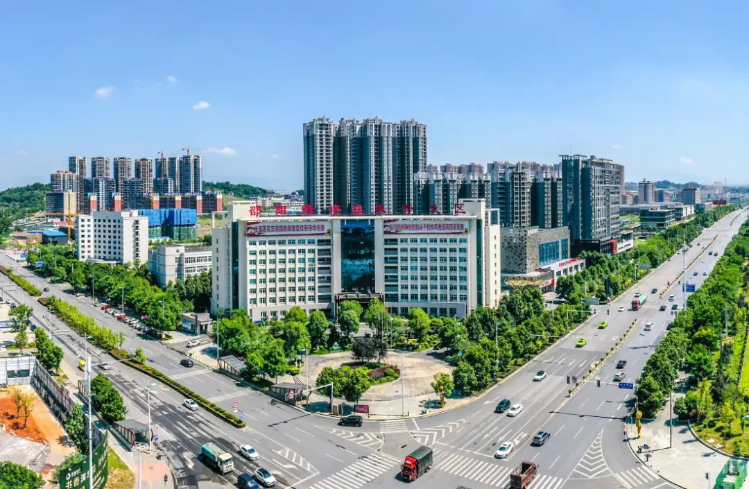 龚红果率队赴深圳、重庆、成都召开邵阳市经济社会高质量发展座谈会