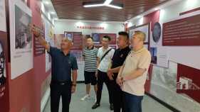 “见证烽火岁月，传承红色基因”邵阳市广告协会党支部引领常务理事会参观